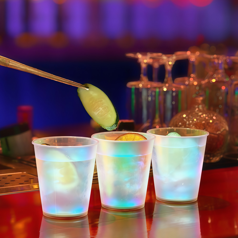 10 шт. светодиодные чашки, све – обзор и цена Glow In The Dark Party Glasses